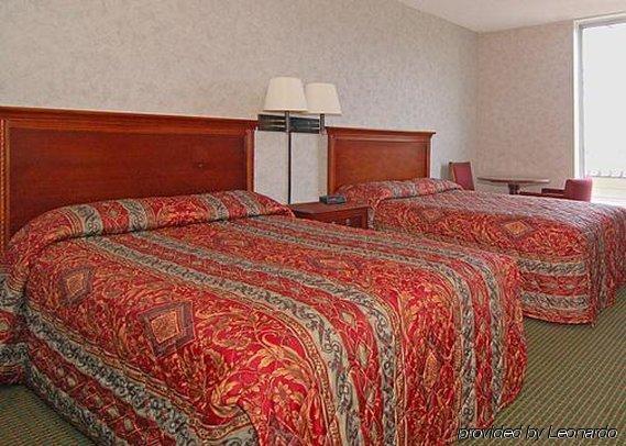 Econo Lodge Near Quantico Marine Base Дъмфрис Стая снимка